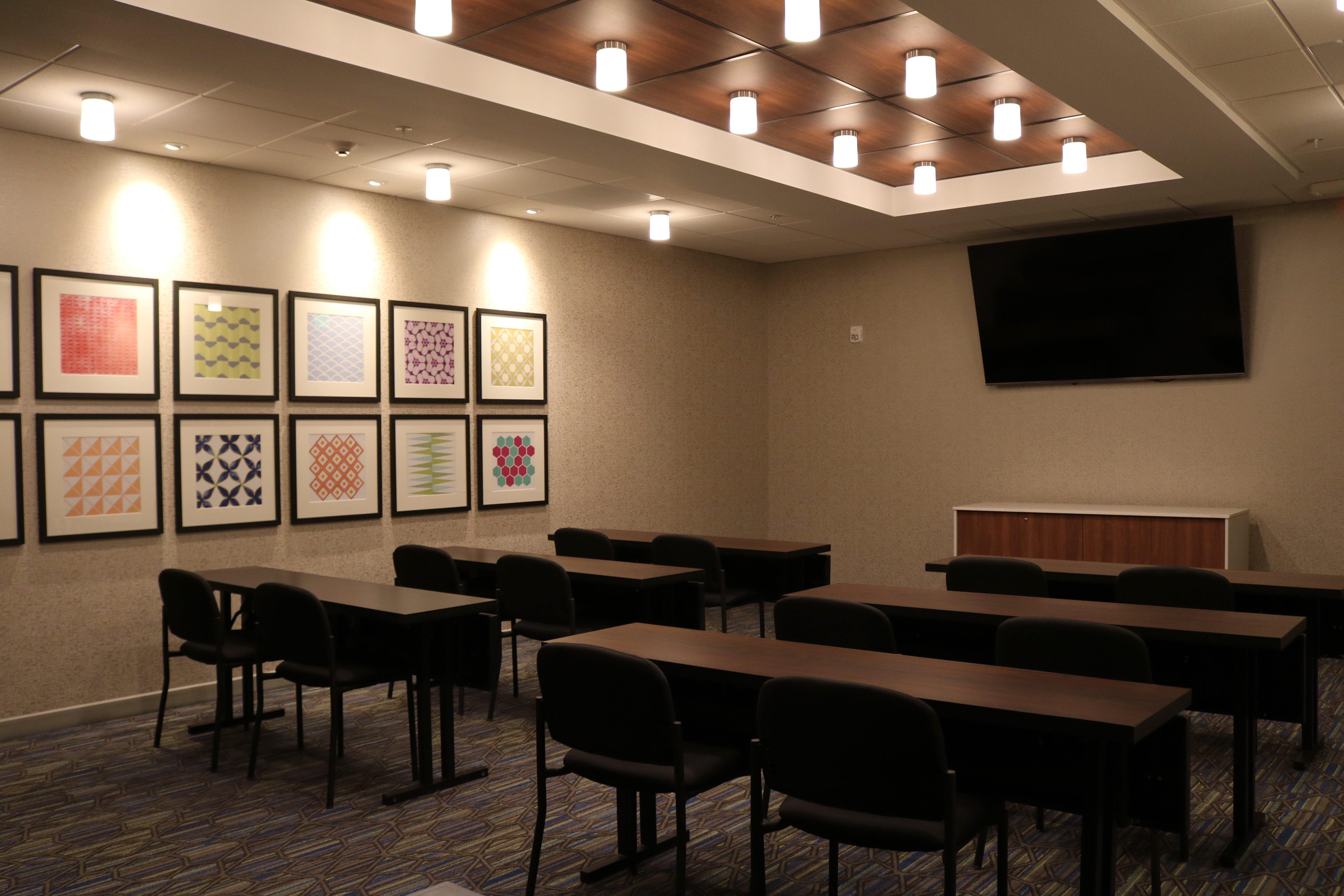 Holiday Inn Express & Suites - Portland Airport - Cascade Stn By Ihg Ngoại thất bức ảnh