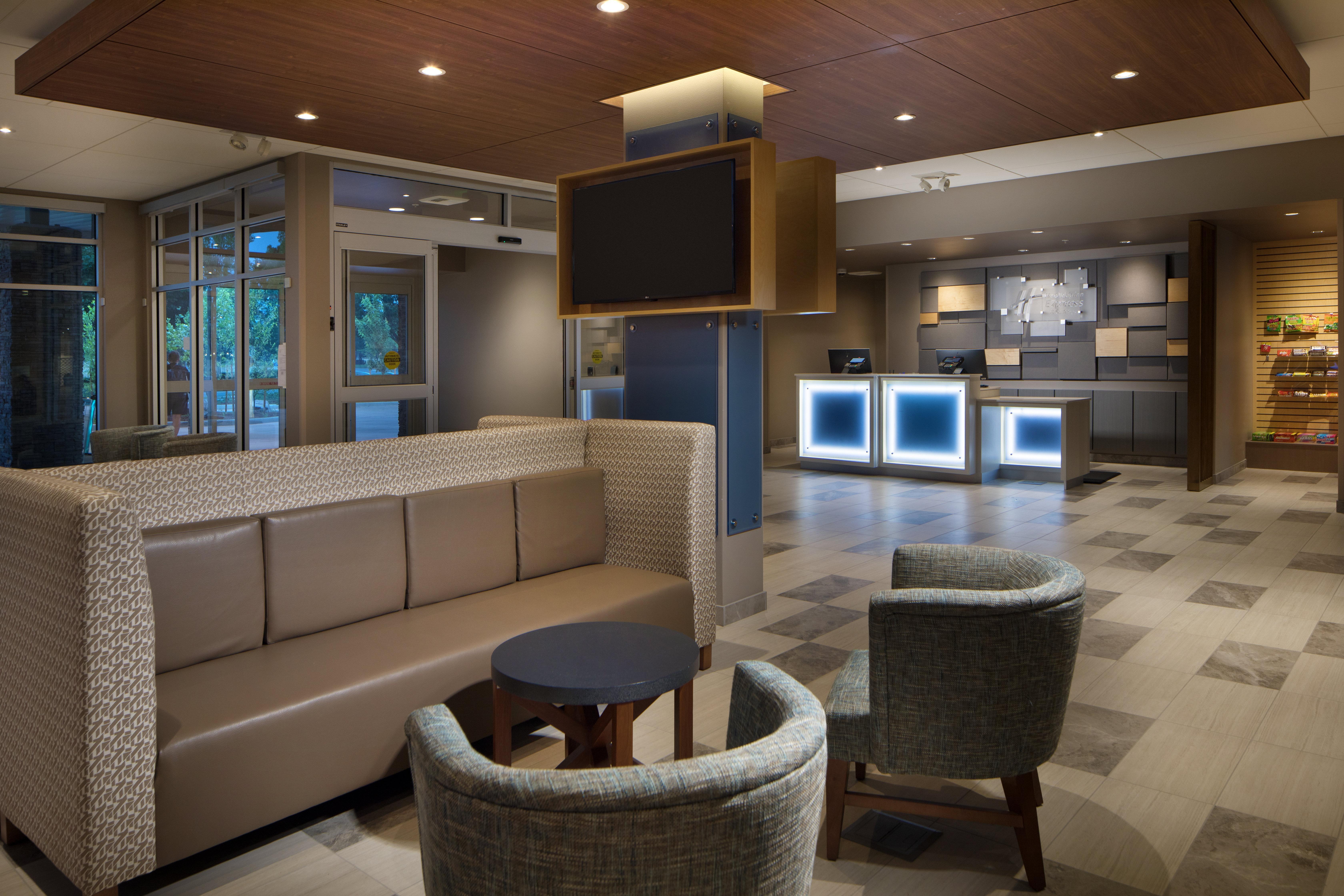 Holiday Inn Express & Suites - Portland Airport - Cascade Stn By Ihg Ngoại thất bức ảnh