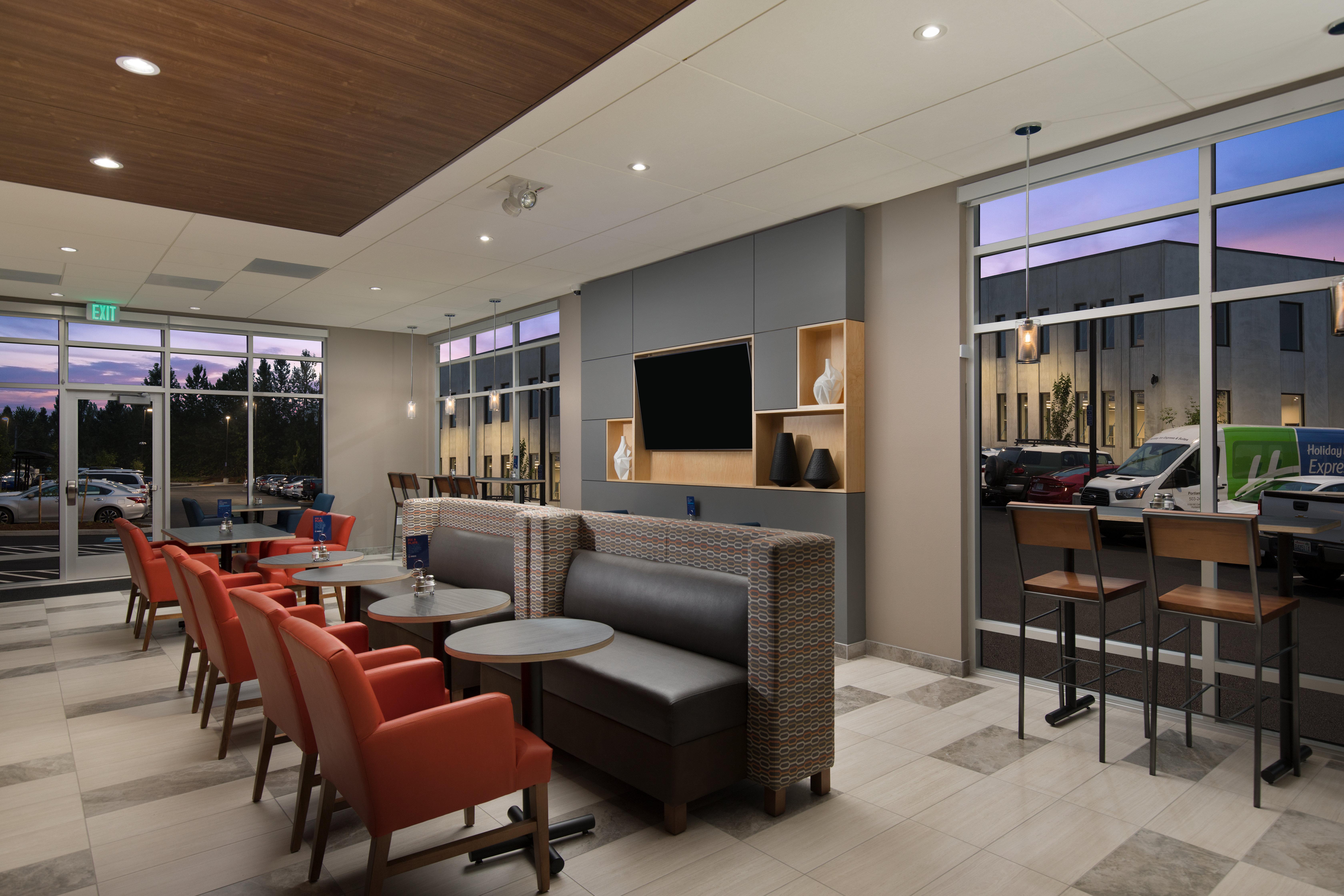 Holiday Inn Express & Suites - Portland Airport - Cascade Stn By Ihg Ngoại thất bức ảnh